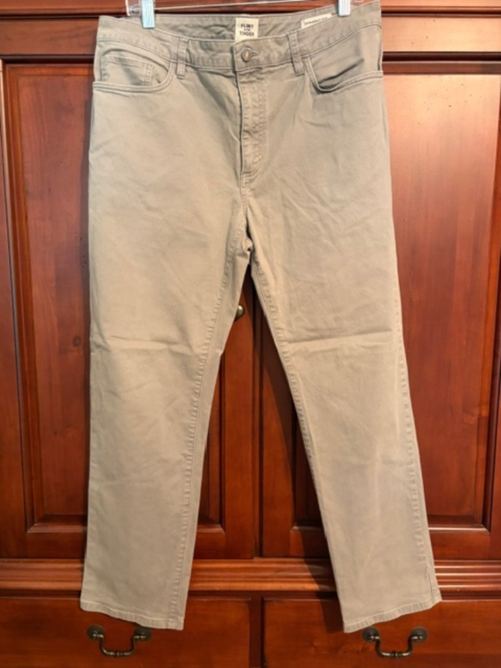 FLINT AND TINDER 36/30 MENS PANTS